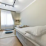 Apartman The Rise - Premium Studio-hbf-messe- Buergerweide-citygate-oevb Arena *