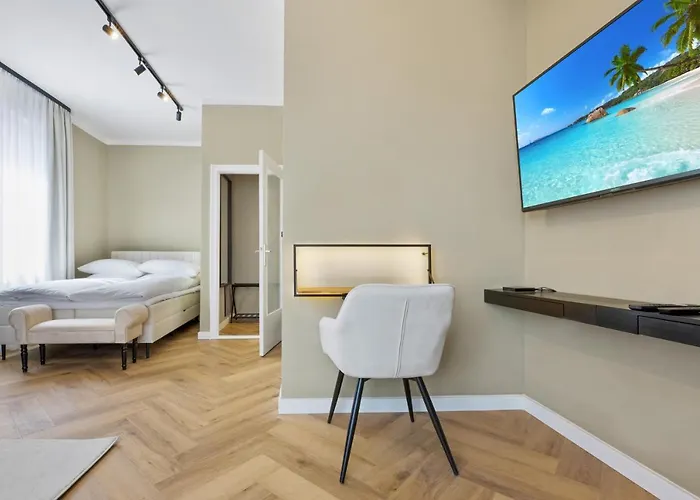 The Rise - Premium Studio-hbf-messe- Buergerweide-citygate-oevb Arena * Bremen